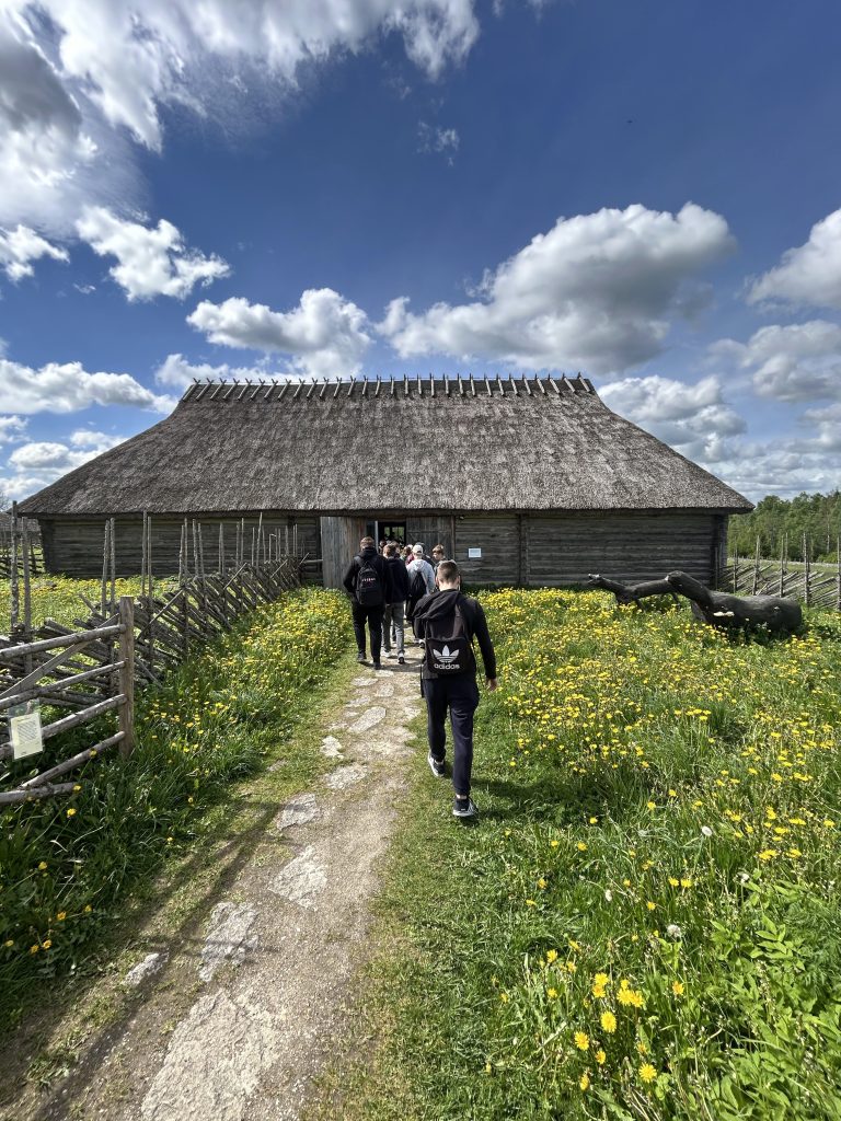 Õppekäik Vargamäele